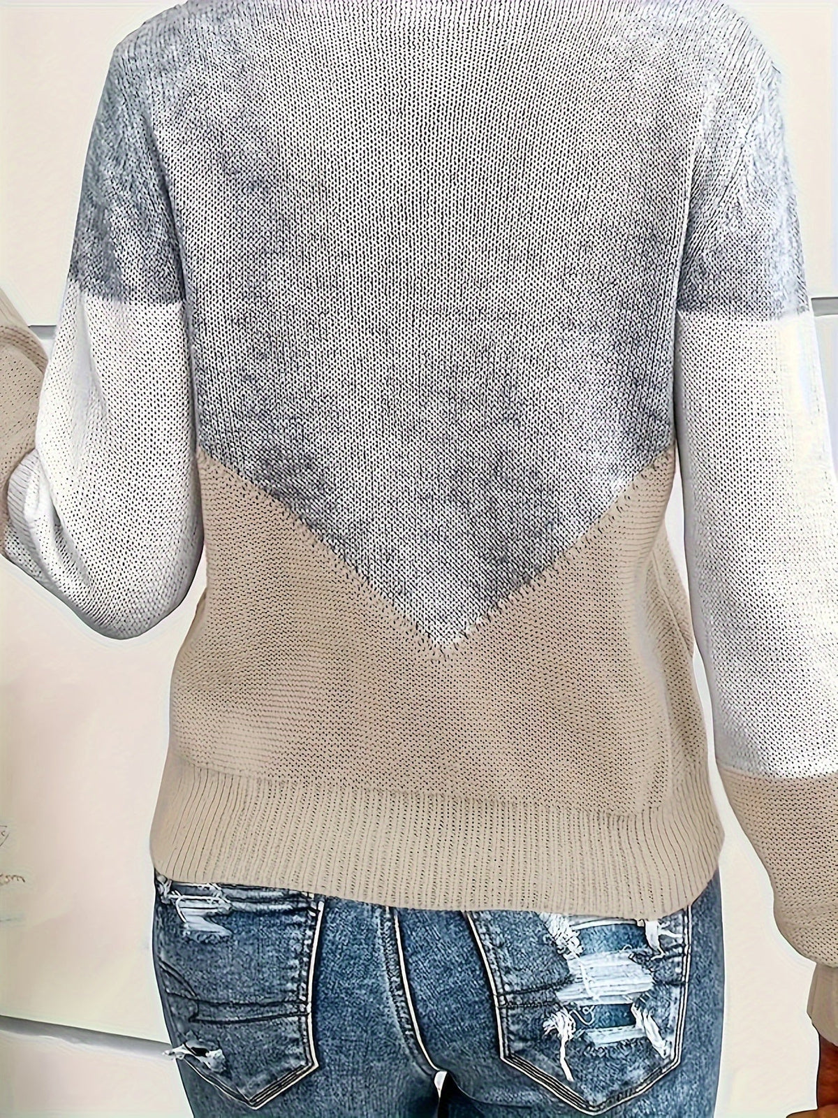 Women's V-Neck Colorblock Sweater – Casual Wear, Stylish Layering