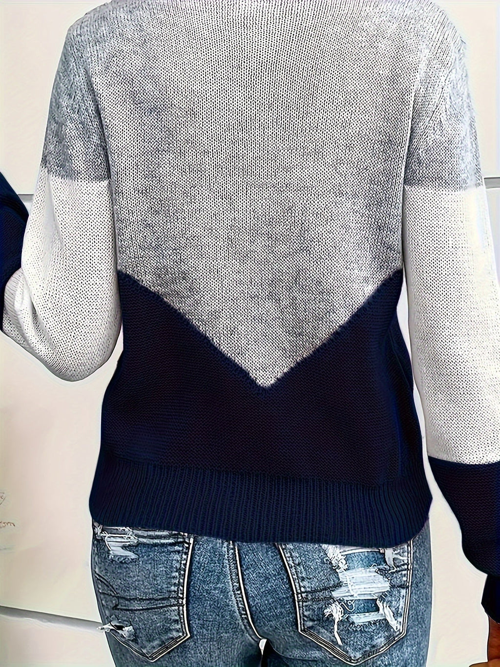 Women's V-Neck Colorblock Sweater – Casual Wear, Stylish Layering