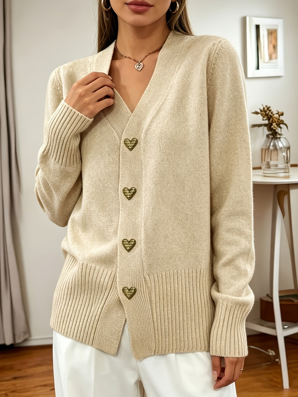 Women's V-Neck Cardigan Heart-Button – Casual Wear, Layering