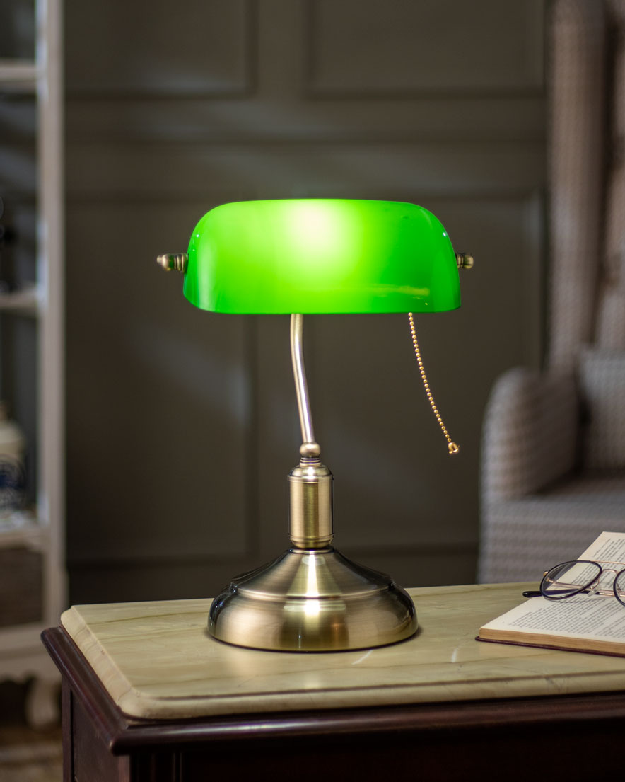 Classic Banker Lamp – Home Office, Reading