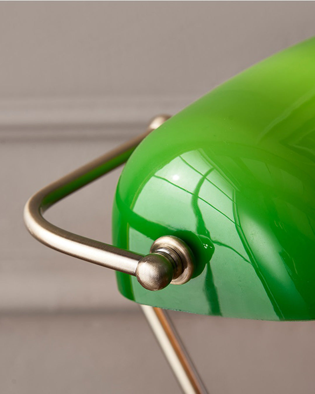 Classic Banker Lamp – Home Office, Reading