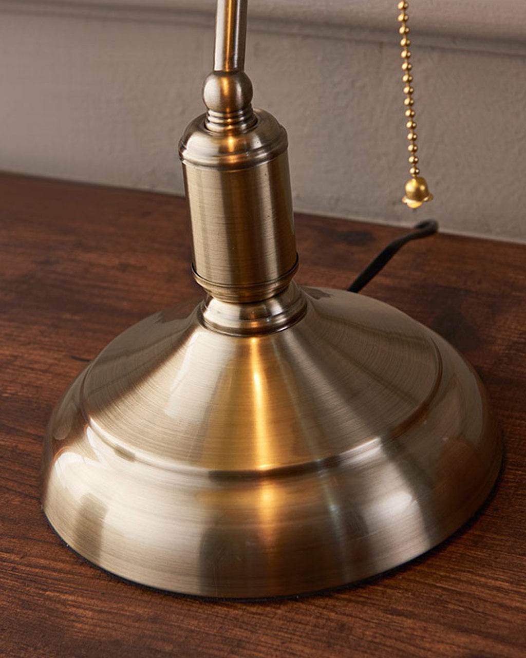 Classic Banker Lamp – Home Office, Reading