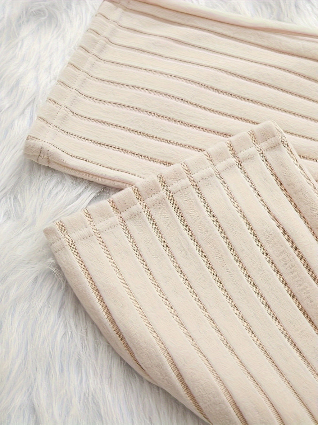 Women's Ribbed Lounge Two-Piece Set – Relaxing, Home Wear